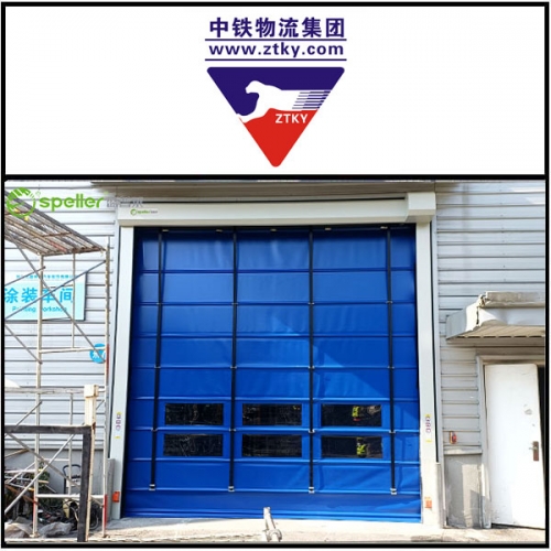 中铁物流安装堆积快速门