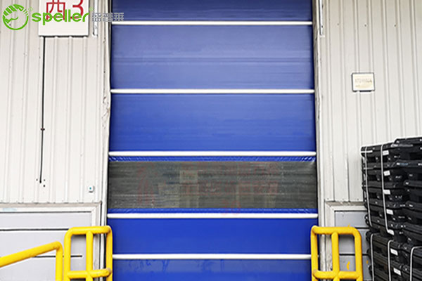盛普莱快速卷帘门在厂房外部使用
