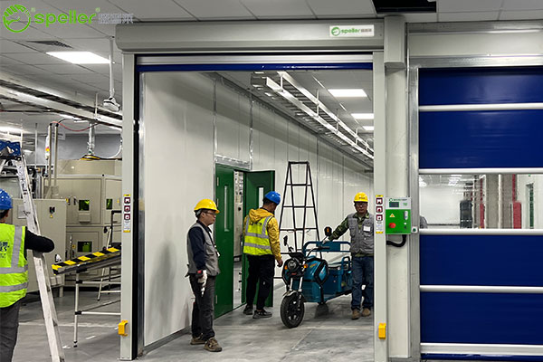 大赛璐安全系统（江苏）有限公司车间安装快速卷帘门