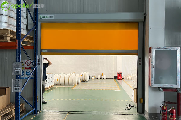 无锡康时坦科技有限公司车间安装快速门