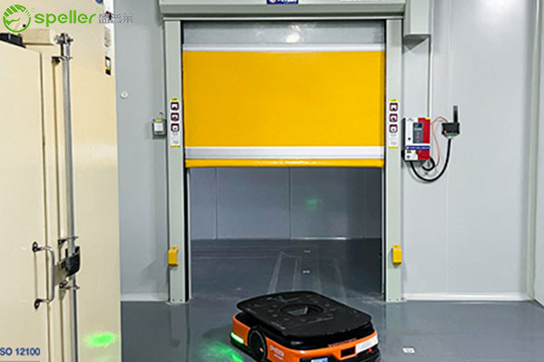 快速门与agv小车联动